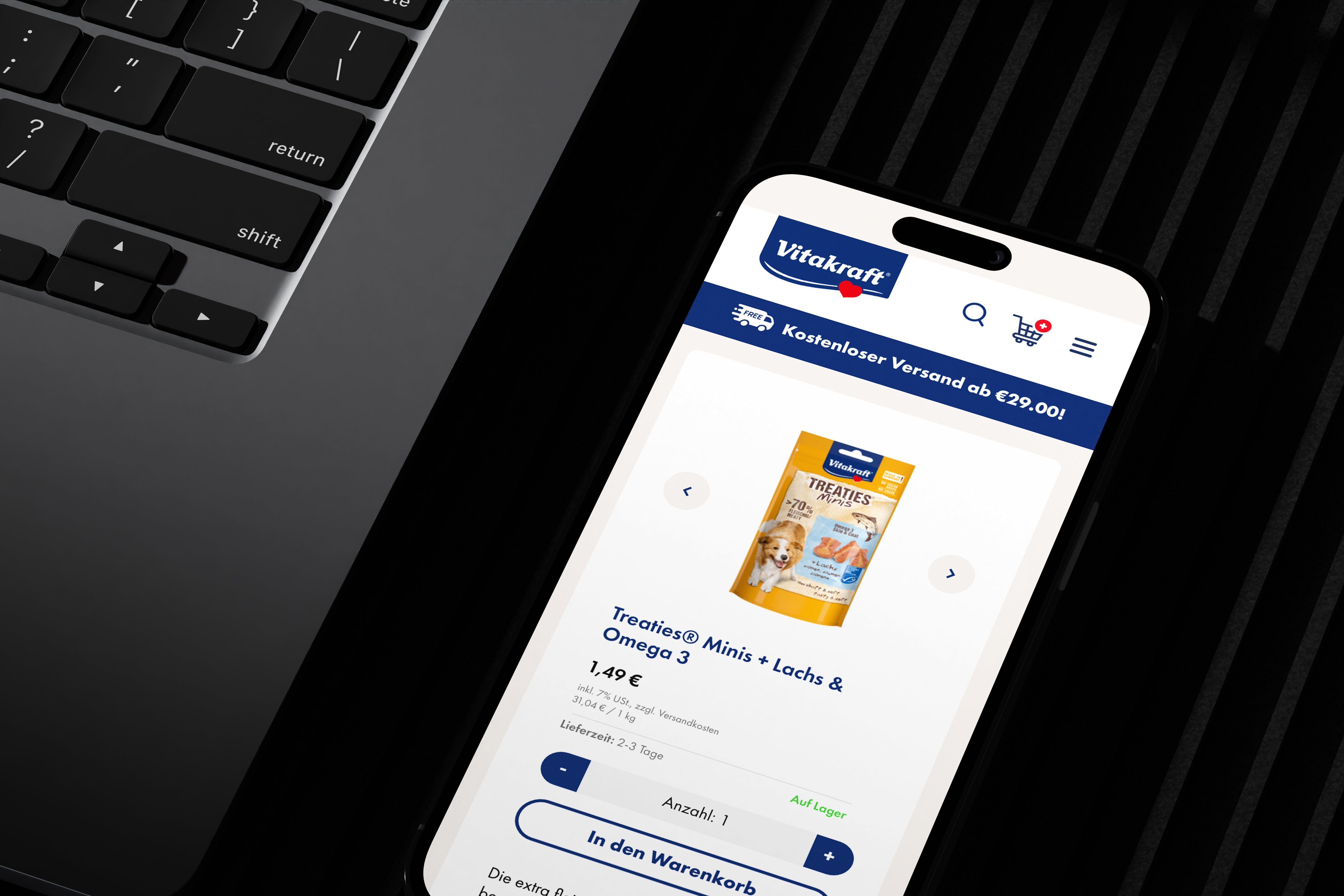 Smartphone Bildschirm mit dem E-Commerce Shop von unserem Kunden Vitakraft